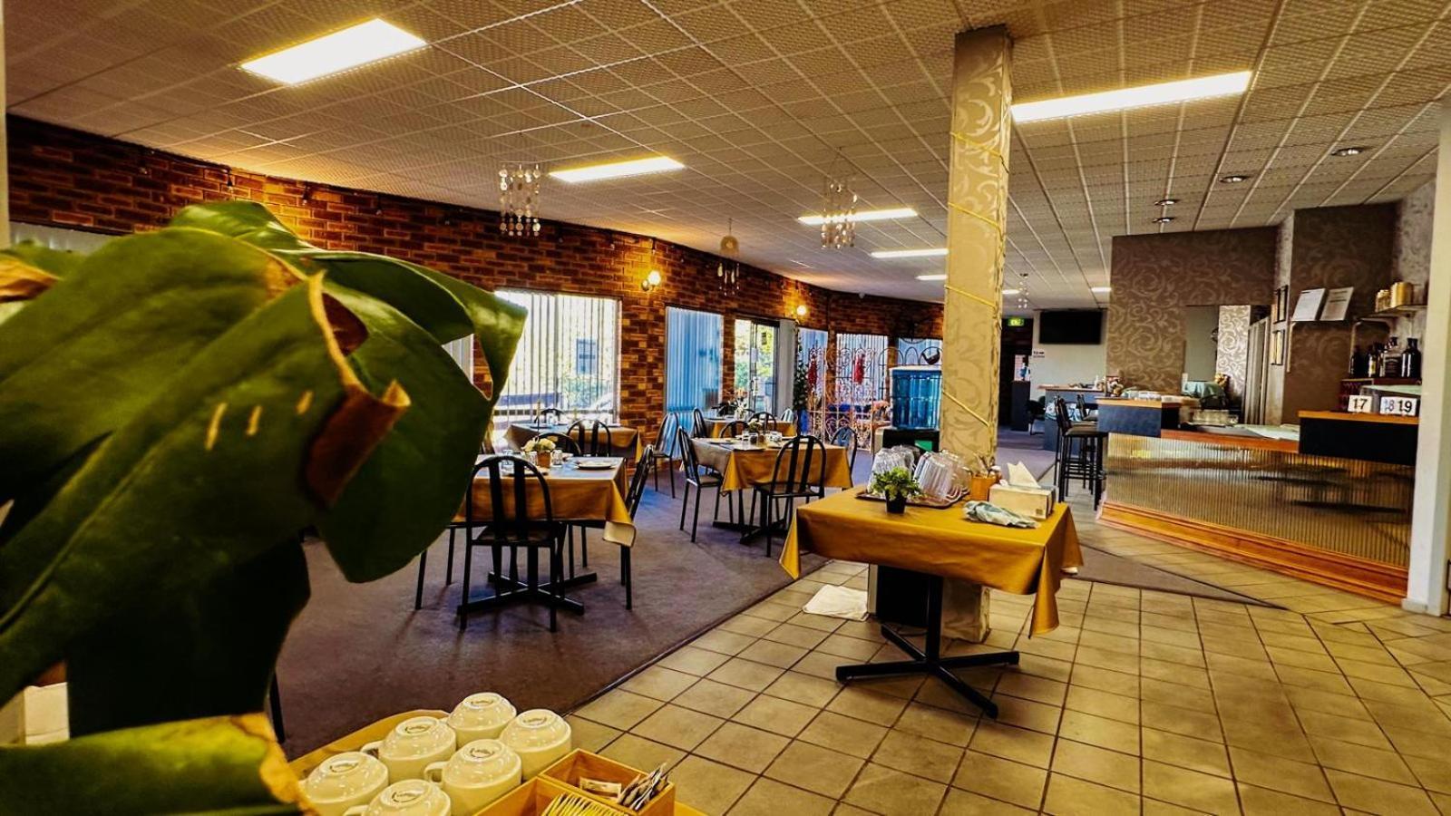 Mountain Creek Motel Bar & Restaurant Mount Beauty Zewnętrze zdjęcie